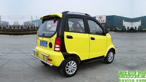 时风d302全封闭四轮电动车老年人代步车特价销售